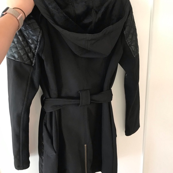 BCBG motor quilted belted trench jacket (XS) - Picture 3 of 7